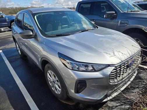 Iconic Silver Metallic 2023 Ford Escape Active