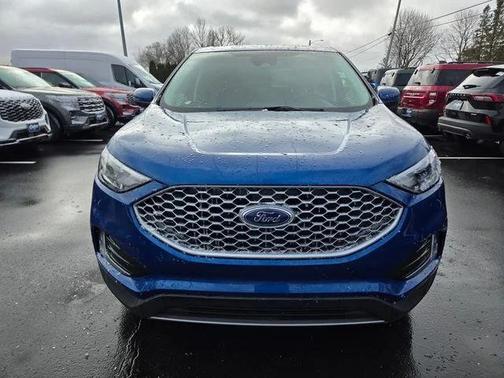 Atlas Blue Metallic 2024 Ford Edge SEL