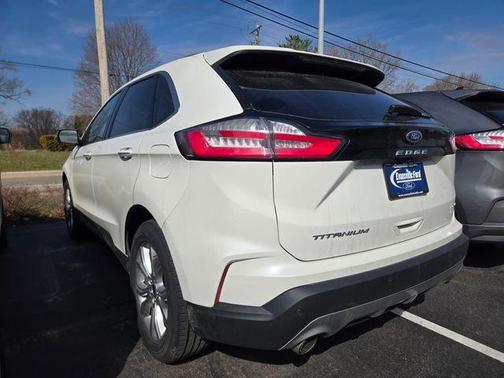 Star White Metallic Tri-Coat 2023 Ford Edge Titanium