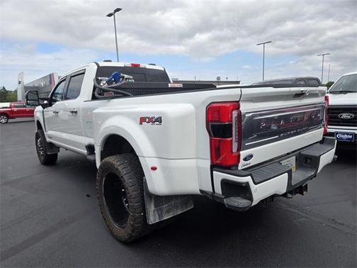 2024 Ford F-350 Platinum