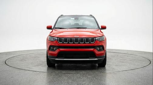 Red Hot Pearlcoat 2025 Jeep Compass Limited