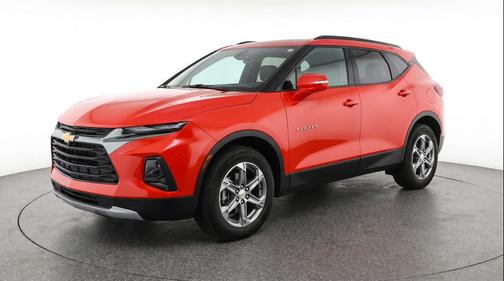 Habanero Orange 2025 Chevrolet Blazer 2LT