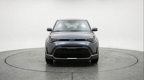 Gravity Gray 2025 Kia Soul LX