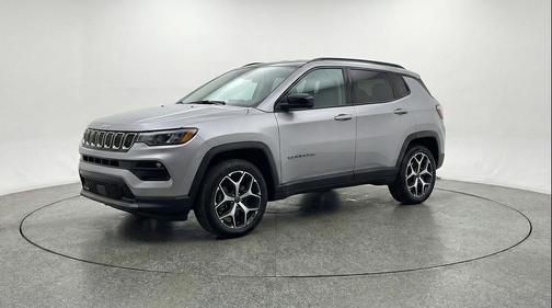 Silver Zynith Metallic Clearcoat 2025 Jeep Compass Limited