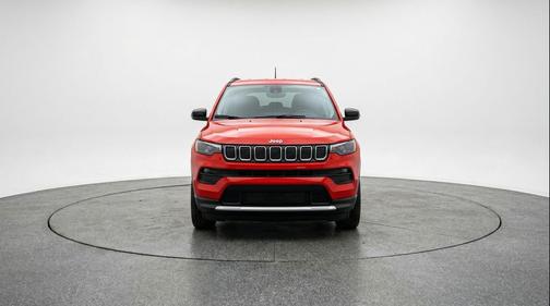 Red Hot Pearlcoat 2025 Jeep Compass Latitude