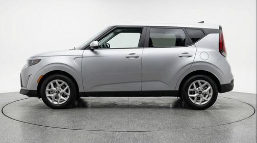 Steel Gray 2025 Kia Soul LX
