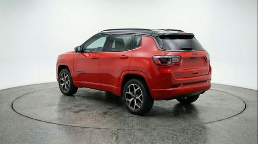 Red Hot Pearlcoat 2025 Jeep Compass Limited