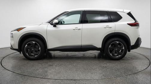 Brilliant Silver Metallic 2025 Nissan Rogue SV