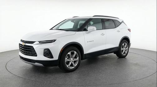 Summit White 2025 Chevrolet Blazer 2LT