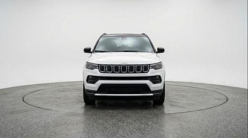 Bright White Clearcoat 2025 Jeep Compass Limited