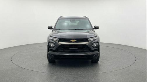Mosaic Black Metallic 2025 Chevrolet Trailblazer LT