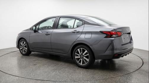 Gun Metallic 2025 Nissan Versa 1.6 SV