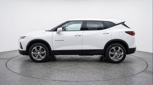 Summit White 2025 Chevrolet Blazer 2LT