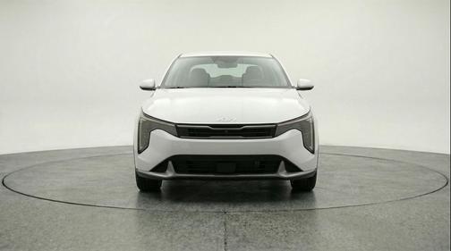 Snow White Pearl 2025 Kia K4 LXS