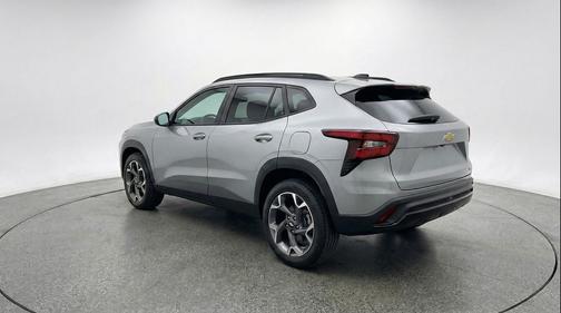 Sterling Gray Metallic 2025 Chevrolet Trax LT