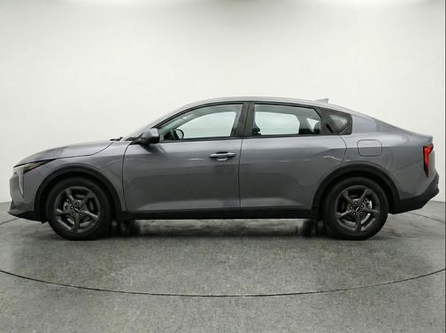 Interstellar Gray 2025 Kia K4 LXS