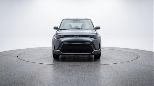 Gravity Gray 2025 Kia Soul LX
