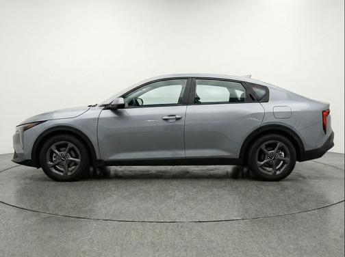 Steel Gray 2025 Kia K4 LXS