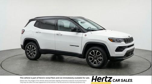 Bright White Clearcoat 2025 Jeep Compass Trailhawk