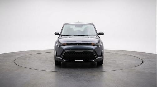 Gravity Gray 2025 Kia Soul LX
