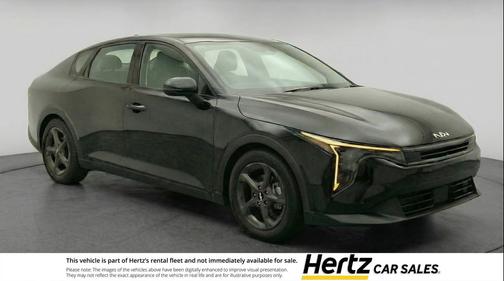 Aurora Black Pearl 2025 Kia K4 LXS