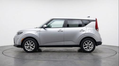 Steel Gray 2025 Kia Soul LX