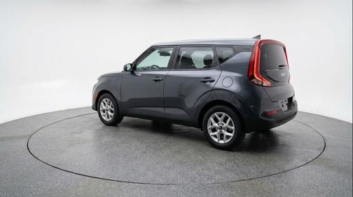 Gravity Gray 2025 Kia Soul LX