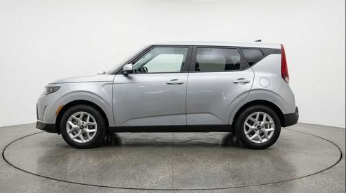 Steel Gray 2025 Kia Soul LX