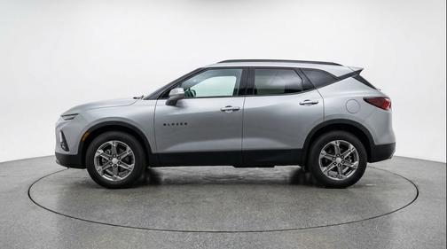 Sterling Gray Metallic 2025 Chevrolet Blazer 2LT