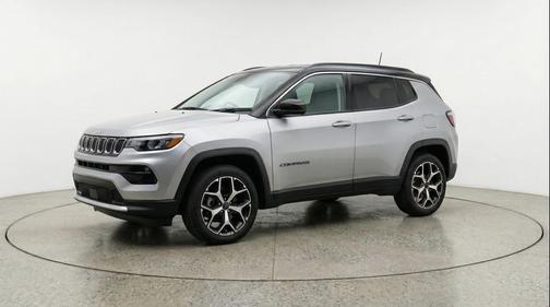 Silver Zynith Metallic Clearcoat 2025 Jeep Compass Limited