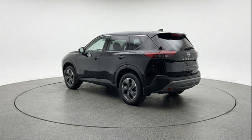 Super Black 2025 Nissan Rogue SV
