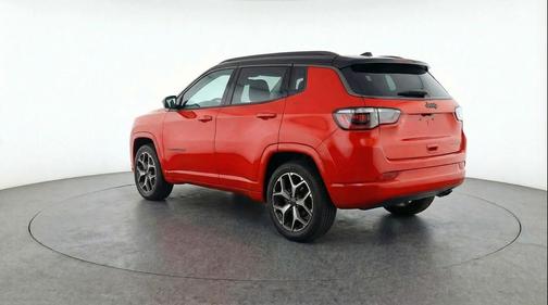 Red Hot Pearlcoat 2025 Jeep Compass Limited