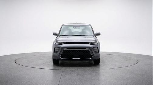 Gravity Gray 2025 Kia Soul LX