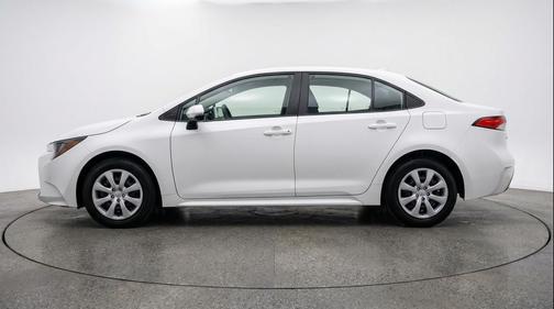 Ice Cap 2025 Toyota Corolla LE