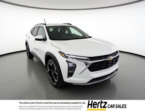 Summit White 2025 Chevrolet Trax LT