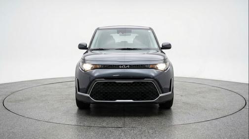 Gravity Gray 2025 Kia Soul LX