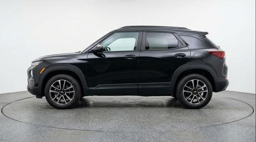 Mosaic Black Metallic 2025 Chevrolet Trailblazer LT