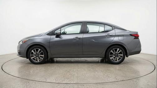 Gun Metallic 2025 Nissan Versa 1.6 SV