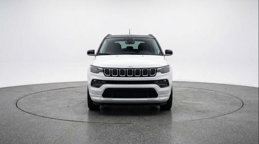 Bright White Clearcoat 2025 Jeep Compass Limited