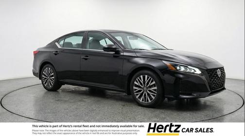 Super Black 2025 Nissan Altima SV FWD