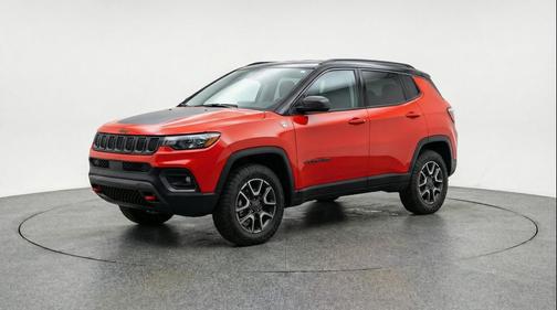 Red Hot Pearlcoat 2025 Jeep Compass Trailhawk