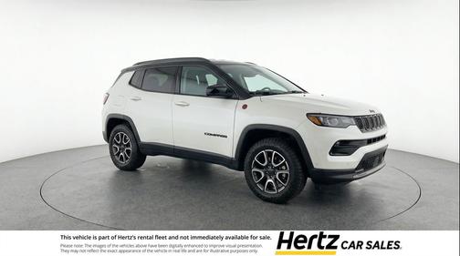 Bright White Clearcoat 2025 Jeep Compass Trailhawk