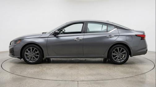 Gun Metallic 2025 Nissan Altima SV FWD