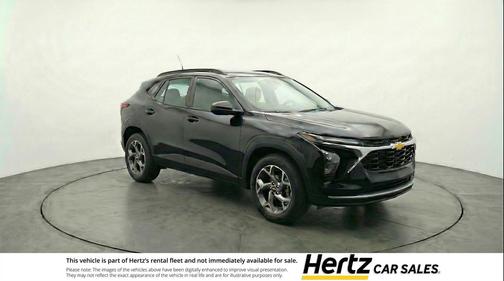 Mosaic Black Metallic 2025 Chevrolet Trax LT