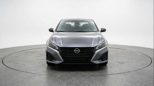 Gun Metallic 2025 Nissan Altima SV FWD