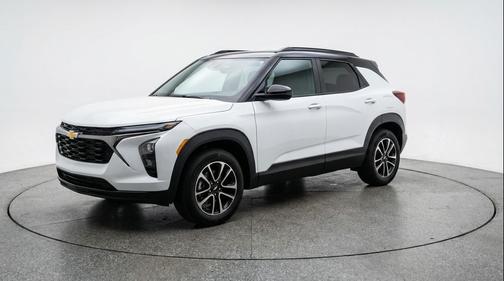 Summit White 2025 Chevrolet Trailblazer LT