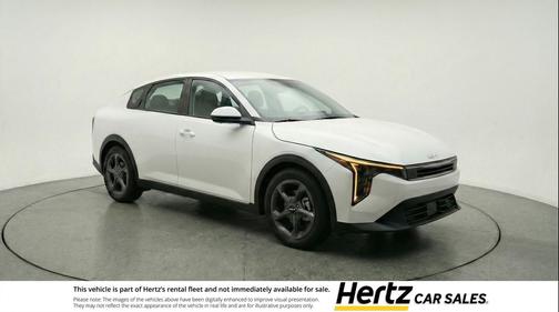 Snow White Pearl 2025 Kia K4 LXS