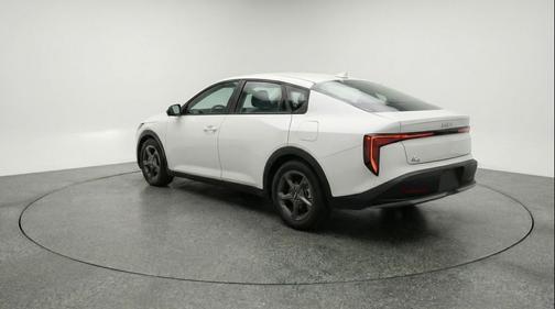 Snow White Pearl 2025 Kia K4 LXS
