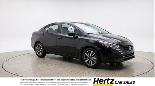 Super Black 2025 Nissan Versa 1.6 SV