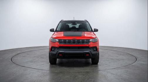 Red Hot Pearlcoat 2025 Jeep Compass Trailhawk